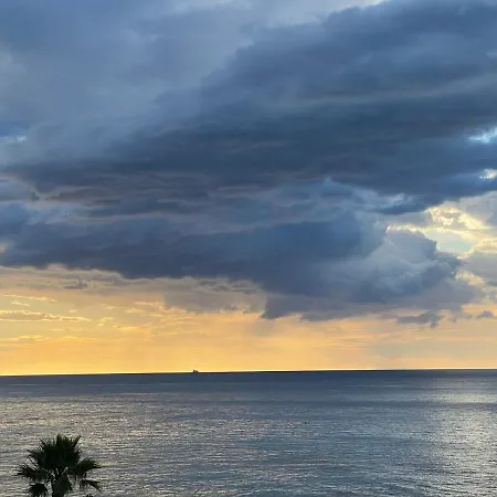 Sunrise Brancaleone Marina