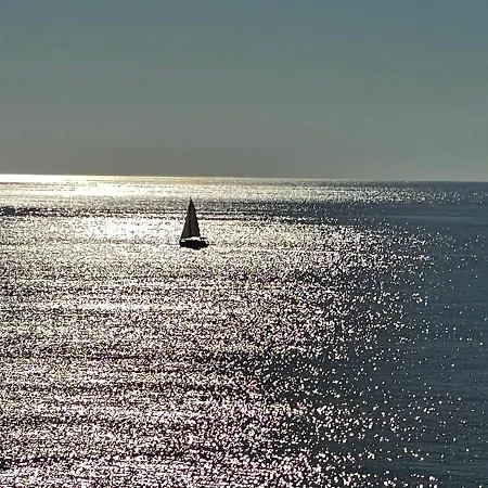 Sunrise * Brancaleone Marina