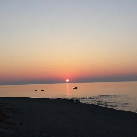 בית הארחה Sunrise *